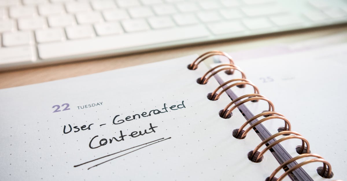 A content calendar and editing notes used for a blog post refresh check.